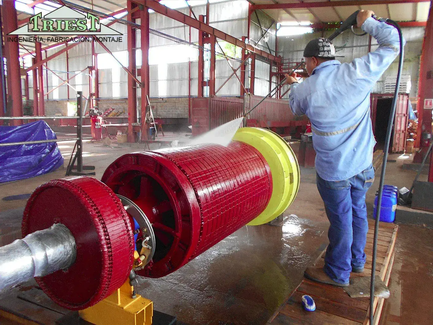 Central Hidroeléctrica Barro Blanco - Restauración y Limpieza del Generador